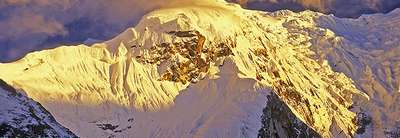 Jetzt buchen Besteigung des Ramdung Go und Pharchamo Gipfel - 25 Tage