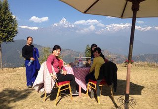 Randonnées d'une journée au départ de Pokhara pour les familles, 7 Jours