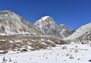 Escalade de Lobuche Est Peak | Pic Lobuche Est 6119m | 19 Jours