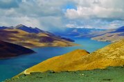 Circuit terrestre Tibet Lhassa EBC Kailash Katmandou, 14 Jours (Voyage privé ou en groupe)