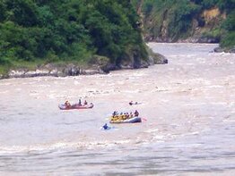  Wild Wasser Rafting Und Chitwan Nationalpark Tour - 3 Nächte/ 4 Tage