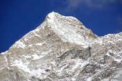 Makalu Base Camp Trek, 20 Days