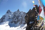 Everest auf die harte Tour, über Renjola Pass, Chola Pass und Khongmala Pass Lodge Trek, 19 Tage feste Abfahrt!