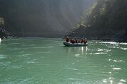 Trishuli, 2 jours et 1 nuit, faire du camping la berge de la rivie