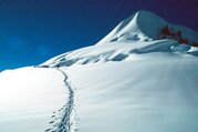 Besteigung des Tharpu Chuli | Tent Gipfel 5695m | 17 Tage