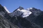 Escalade de Pokalde Peak | Pic Pokalde 5806m | 18 Jours
