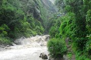 Circuit de l'héritage Tamang, vallée du Langtang, lac Gosaikund et Helambu Trek, 20 Jours