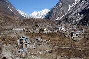 Circuit de l'héritage Tamang, vallée du Langtang, lac Gosaikund et Helambu Trek, 20 Jours