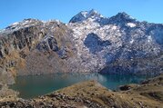 Circuit de l'héritage Tamang, vallée du Langtang, lac Gosaikund et Helambu Trek, 20 Jours