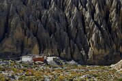 Saribung Pass Trek (Upper Mustang to Nar-Phu Valley), 22 Days
