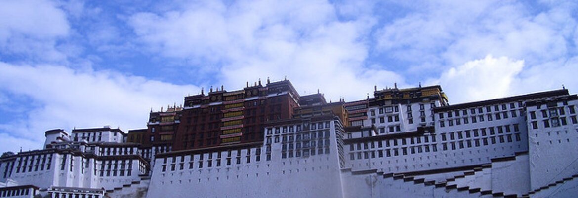 Circuit terrestre Tibet Lhassa EBC Kailash Katmandou, 14 Jours (Voyage privé ou en groupe)
