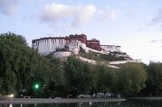 Circuit terrestre Tibet Lhassa EBC Kailash Katmandou, 14 Jours (Voyage privé ou en groupe)