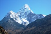 Renjo-La Pass Trekking (North of Namche Bazzar), 14 Days