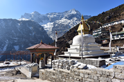 Meditative Wanderung zu Buddhistischen heiligen Stätten in der Region Khumbu, 16 Tage