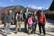 Trek du sentier culturel du bas Solukhumbu (Sherpaland) pour les familles, 9 Jours