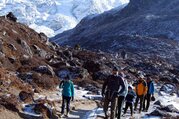 Trek dans la vallée du Langtang pour les familles, 10 Jours