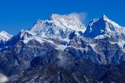 Lumba Sumba Pass Trekking (Kanchenjunga-Makalu), 21 Jours