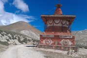 The Lost Valley of Nar-Phu, Annapurna Circuit and Upper Mustang Trek, 27 Days