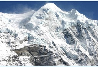 Escalade de Mera Peak, Amphu Lapcha Pass Trek et Island Peak - 26 Jours