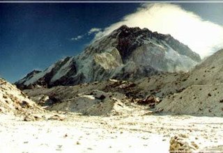 Mera Peak and Island Peak Climbing via Amphu Lapcha Pass, 26 Days