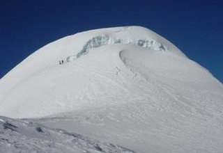 Escalade de Mera Peak, Amphu Lapcha Pass Trek et Island Peak - 26 Jours