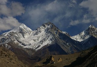 Annapurna Circuit with Tilicho Lake Trek, 16 Days