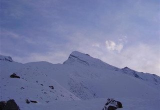 Escalade de Tharpu Chuli | Pic Tent 5695m | 17 Jours