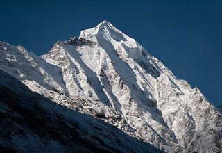 Hiunchuli Peak Climbing, 18 Days 