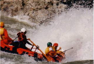 Fleuve de Sunkoshi, 9 nuits de camping