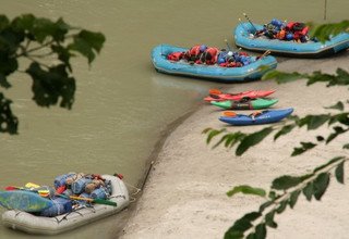 Fleuve de Sunkoshi, 9 nuits de camping