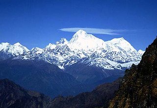 Milke Danda (région de Makalu-Kanchenjunga) faire du camping trek, 15 jours