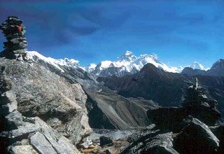 Milke Danda (région de Makalu-Kanchenjunga) faire du camping trek, 15 jours