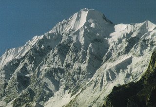 Escalade de Dhampus Peak | Pic Thapa 6012m - 20 Jours