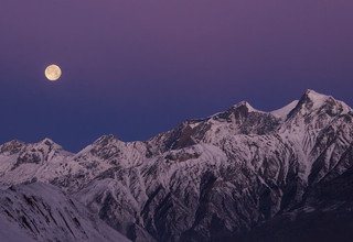 Escalade de Dhampus Peak | Pic Thapa 6012m - 20 Jours