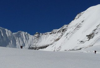 Saribung Peak Climbing, 25 Days