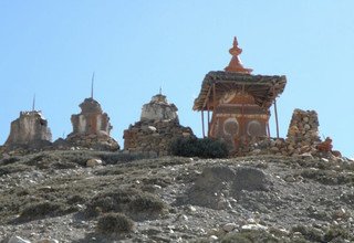 Trek du circuit Upper Mustang, 16 Jours