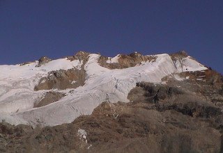 Escalade de Yala Peak | Pic Yala 5500m | 14 Jours