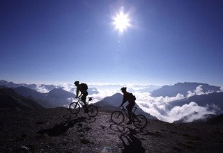 Lhasa to Kathmandu Mountain Bike Tour, 22 Days