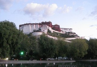 Tibet Lhasa EBC Kailash Kathmandu Überlandtour, 14 Tage (Privat-Tour)