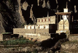 Nar Phu Valley Trek traverse Tilicho Lake and Mesokanto-La Pass, 18 Days