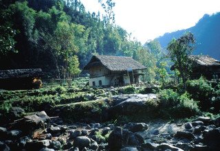 Lukla nach Tumlingtar Trekking, 12 Tage