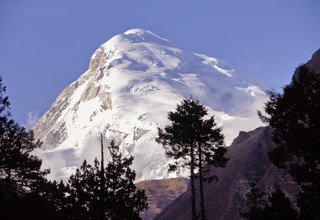 Jomolhari Trek with a Culture Tour of Paro and Thimphu, 12 Days