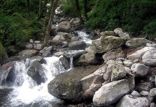 Gosaikunda See und Helambu Trek über den Lauribinayak-La Pass, 10 Tage