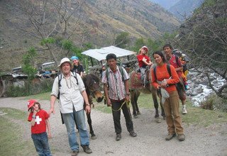 Gosaikunda Lac Trek pour les familles traversée via Lauribinayak-La Pass, 10 Jours