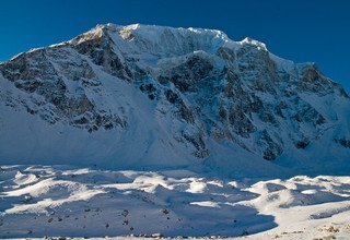 Larkya Peak Climbing, 19 Days