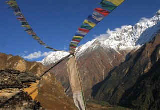 Randonnée dans la vallée de Tsum - 16 Jours