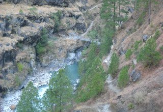 Randonnée dans la vallée de Tsum - 16 Jours