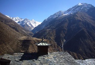 L'entie vall de Tsum, camping trekking 29 jours
