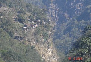 L'entie vall de Tsum, camping trekking 29 jours