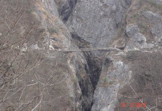 L'entie vall de Tsum, camping trekking 29 jours